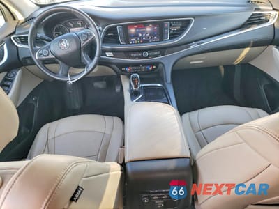 Zdjęcie 8 z 15 samochodu: 2021 BUICK ENCLAVE ESSENCE VIN:5GAERBKW9MJ221574 - miniatura