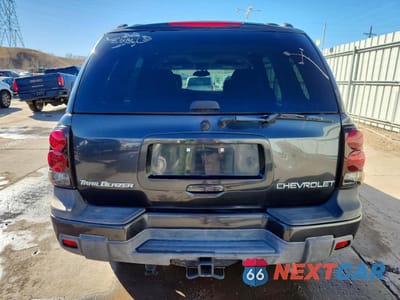 Zdjęcie 6 z 13 samochodu: 2004 CHEVROLET TRAILBLAZER LS VIN:1GNDT13SX42407188 - miniatura