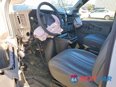 Zdjęcie 8 z 12 samochodu: 2024 CHEVROLET EXPRESS G3500 VIN:1GB0GRF76R1183419 - miniatura