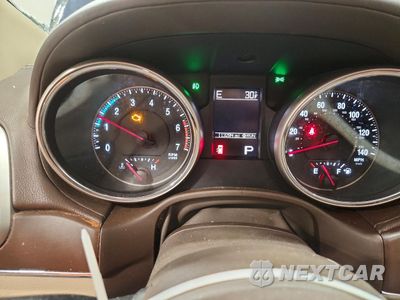 Zdjęcie 9 z 13 samochodu: 2011 JEEP GRAND CHEROKEE OVERLAND VIN:1J4RR6GT1BC501426 - miniatura