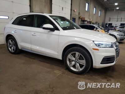 Czwarte zdjęcie samochodu z boku: 2018 AUDI Q5 PREMIUM VIN:WA1ANAFY5J2008412 - miniatura