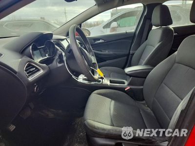 Zdjęcie 7 z 12 samochodu: 2017 CHEVROLET CRUZE LT VIN:1G1BE5SM3H7239304 - miniatura