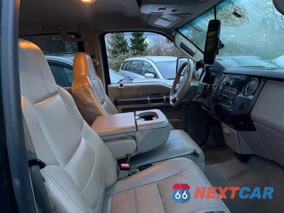 Piąte zdjęcie samochodu w środku: 2008 FORD F250 SUPER DUTY VIN:1FTSW21R28EC30718 - miniatura