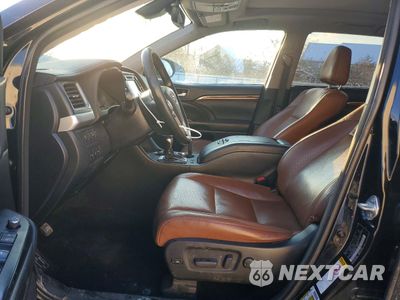 Zdjęcie 7 z 15 samochodu: 2018 TOYOTA HIGHLANDER LIMITED VIN:5TDDZRFH3JS849210 - miniatura