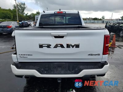 Zdjęcie 6 z 12 samochodu: 2025 RAM 1500 LIMITED VIN:1C6SRFHP4SN641720 - miniatura