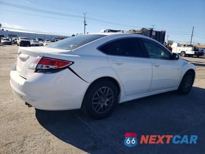 Trzecie zdjęcie samochodu z tyłu: 2010 MAZDA MAZDA 6 VIN:1YVHZ8CH9A5M08620 - miniatura