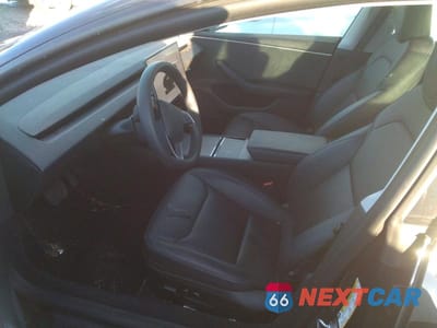 Zdjęcie 7 z 11 samochodu: 2025 TESLA MODEL 3 VIN:5YJ3E1EB0SF940754 - miniatura