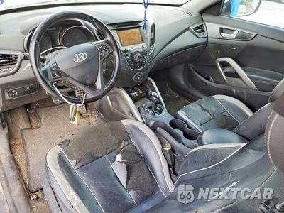 Zdjęcie 8 z 11 samochodu: 2015 HYUNDAI VELOSTER TURBO VIN:KMHTC6AE0FU235092 - miniatura