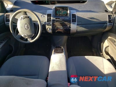 Zdjęcie 8 z 11 samochodu: 2007 TOYOTA PRIUS VIN:JTDKB20U373286663 - miniatura