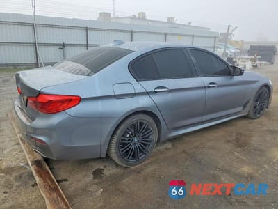 Trzecie zdjęcie samochodu z tyłu: 2018 BMW 530 I VIN:WBAJA5C54JWA36827 - miniatura
