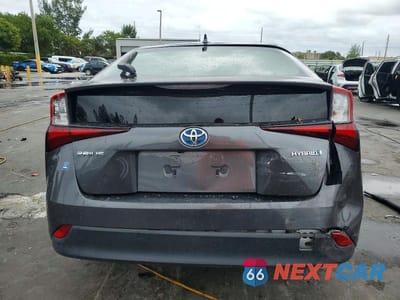 Zdjęcie 6 z 11 samochodu: 2019 TOYOTA PRIUS LE VIN:JTDKARFU3K3085860 - miniatura