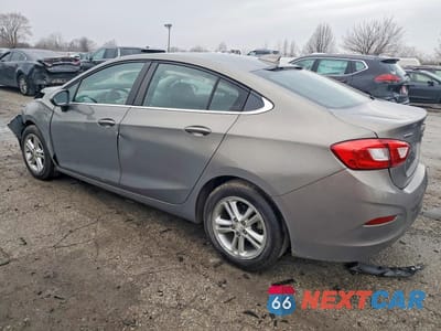 Drugie zdjęcie samochodu z przodu: 2017 CHEV CRUZE LIMITED VIN:1G1BE5SM9H7269441 - miniatura