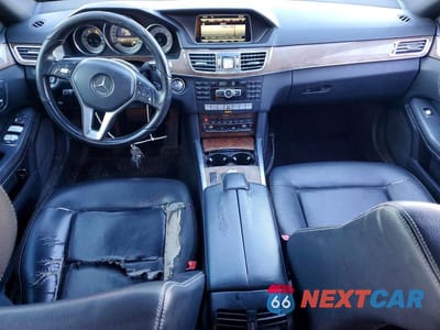 Zdjęcie 8 z 12 samochodu: 2014 MERCEDES-BENZ E 350 VIN:WDDHF5KB6EA974750 - miniatura