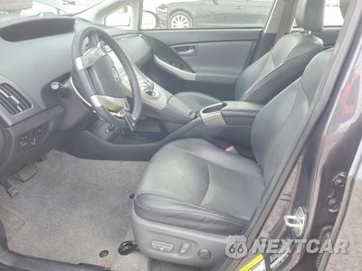 Zdjęcie 7 z 13 samochodu: 2014 TOYOTA PRIUS VIN:JTDKN3DUXE1850504 - miniatura