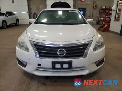 Piąte zdjęcie samochodu w środku: 2013 NISSAN ALTIMA 2.5 VIN:1N4AL3APXDC196872 - miniatura
