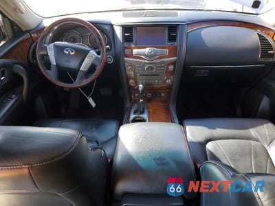 Zdjęcie 8 z 12 samochodu: 2016 INFINITI QX80 VIN:JN8AZ2NC4G9401859 - miniatura