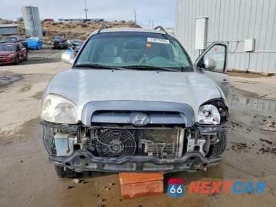 Piąte zdjęcie samochodu w środku: 2005 HYUNDAI SANTA FE GLS VIN:KM8SC73D85U938654 - miniatura