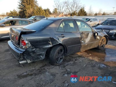 Trzecie zdjęcie samochodu z tyłu: 2001 LEXUS IS 300 VIN:JTHBD182410010457 - miniatura
