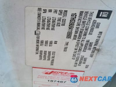 Zdjęcie 12 z 12 samochodu: 2004 GMC SAVANA G3500 VIN:1GTHG39U641189906 - miniatura