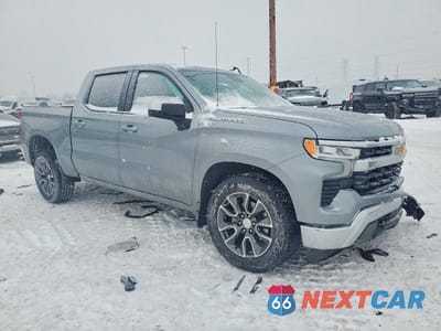 Czwarte zdjęcie samochodu z boku: 2025 CHEVROLET SILVERADO K1500 LT-L VIN:3GCPKKEK2SG166887 - miniatura