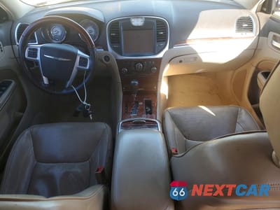 Zdjęcie 8 z 13 samochodu: 2011 CHRYSLER 300C VIN:2C3CA6CT6BH579887 - miniatura