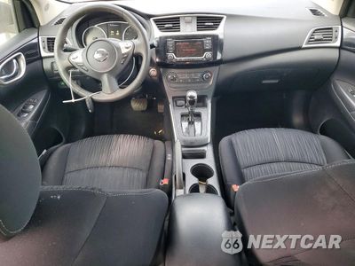 Zdjęcie 8 z 13 samochodu: 2016 NISSAN SENTRA S VIN:3N1AB7AP6GY246539 - miniatura