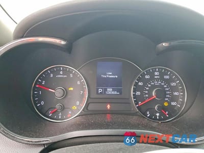 Zdjęcie 9 z 12 samochodu: 2014 KIA FORTE EX VIN:KNAFX4A82E5172328 - miniatura
