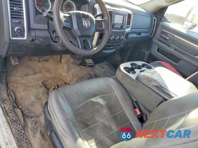 Zdjęcie 8 z 12 samochodu: 2014 RAM 5500 VIN:3C7WRMBL1EG188726 - miniatura