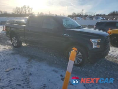 Czwarte zdjęcie samochodu z boku: 2017 FORD F150 SUPERCREW VIN:1FTFW1EF5HFC84021 - miniatura