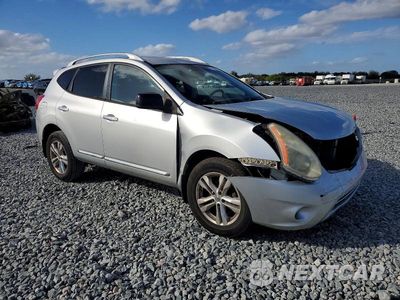 Czwarte zdjęcie samochodu z boku: 2015 NISSAN ROGUE SELECT S VIN:JN8AS5MT5FW153449 - miniatura