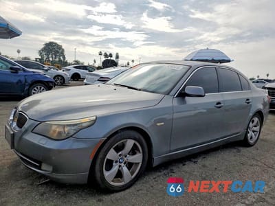 2008 BMW 528 I WBANU53558C110452 - główne zdjęcie licytacji z USA - miniatura