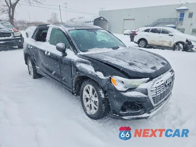 Czwarte zdjęcie samochodu z boku: 2024 AUDI Q3 VIN:WA1AUCF32R1104292 - miniatura