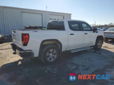 Trzecie zdjęcie samochodu z tyłu: 2021 GMC SIERRA K1500 VIN:3GTP9AEH8MG246031 - miniatura