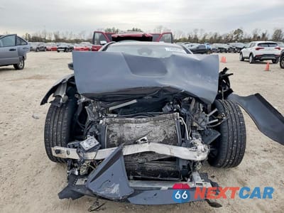 Piąte zdjęcie samochodu w środku: 2015 BMW I8 VIN:WBY2Z2C56FV674360 - miniatura