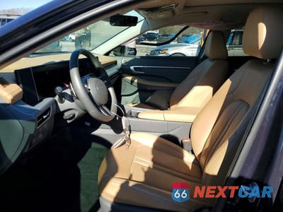 Zdjęcie 7 z 12 samochodu: 2024 HYUNDAI SONATA HYBRID LIMITED VIN:KMHL54JJ5RA093372 - miniatura