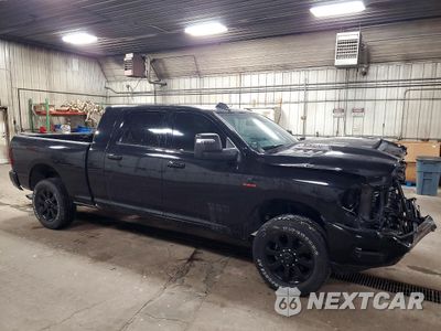 Czwarte zdjęcie samochodu z boku: 2024 RAM 3500 LARAMIE VIN:3C63R3ML1RG209997 - miniatura