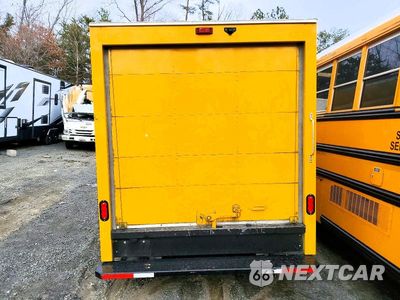 Zdjęcie 6 z 12 samochodu: 2022 GMC SAVANA G3500 - BOX TRUCK *** PRIOR FLEET *** VIN:1GD07RFP7N1164668 - miniatura