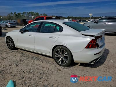 Drugie zdjęcie samochodu z przodu: 2019 VOLVO S60 T6 R-DESIGN VIN:7JRA22TM3KG014740 - miniatura