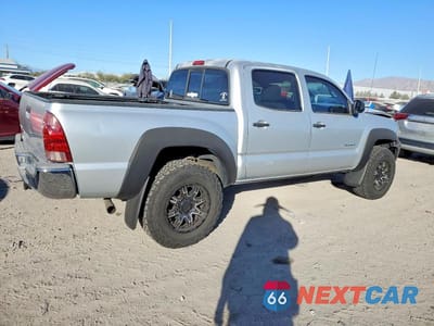 Trzecie zdjęcie samochodu z tyłu: 2006 TOYOTA TACOMA DOUBLE CAB VIN:5TELU42N86Z203034 - miniatura