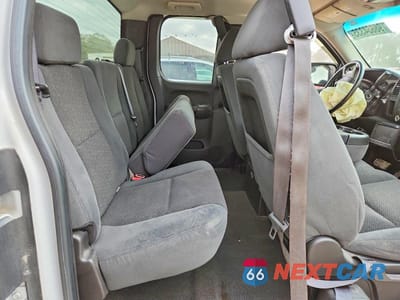 Zdjęcie 10 z 11 samochodu: 2007 GMC NEW SIERRA VIN:1GTEC19J57Z591091 - miniatura