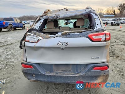 Zdjęcie 6 z 14 samochodu: 2017 JEEP CHEROKEE LATITUDE VIN:1C4PJLCS9HW603497 - miniatura