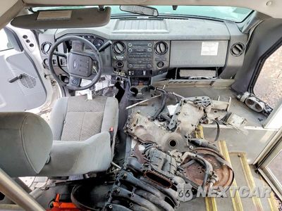 Zdjęcie 8 z 14 samochodu: 2016 FORD F550 SUPER DUTY VIN:1FDGF5GY3GEB07641 - miniatura