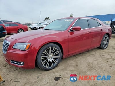 2013 CHRYSLER 300 S 2C3CCABT8DH557911 - główne zdjęcie licytacji z USA - miniatura