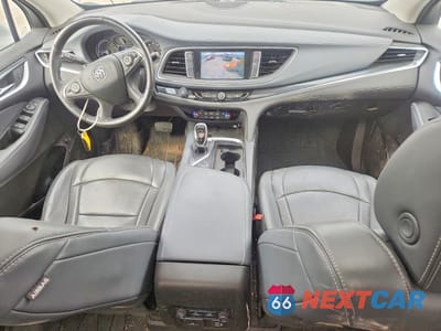 Zdjęcie 8 z 13 samochodu: 2019 BUICK ENCLAVE ESSENCE VIN:5GAERBKW7KJ293533 - miniatura