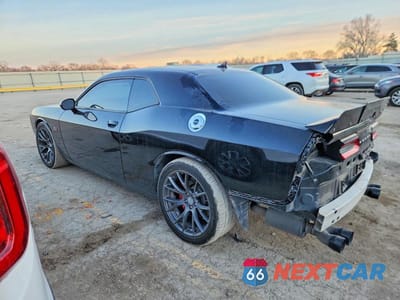 Drugie zdjęcie samochodu z przodu: 2016 DODGE CHALLENGER SRT 392 VIN:2C3CDZDJ2GH191603 - miniatura