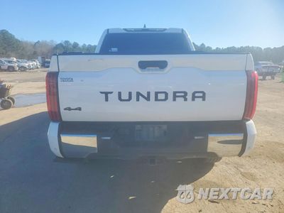 Zdjęcie 6 z 13 samochodu: 2024 TOYOTA TUNDRA CREWMAX SR VIN:5TFLA5DB3RX166231 - miniatura