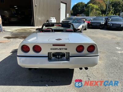 Zdjęcie 14 z 15 samochodu: 1986 CHEVROLET CORVETTE VIN:1G1YY6789G5901710 - miniatura