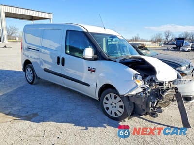 Czwarte zdjęcie samochodu z boku: 2019 RAM PROMASTER CITY SLT DELIVERY VAN VIN:ZFBHRFBB3K6N55621 - miniatura