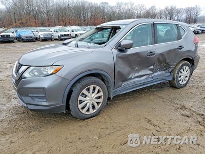 2018 NISSAN ROGUE S 5N1AT2MT2JC752757 - główne zdjęcie licytacji z USA - miniatura