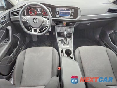 Zdjęcie 8 z 12 samochodu: 2021 VOLKSWAGEN JETTA S VIN:3VWC57BU5MM037763 - miniatura